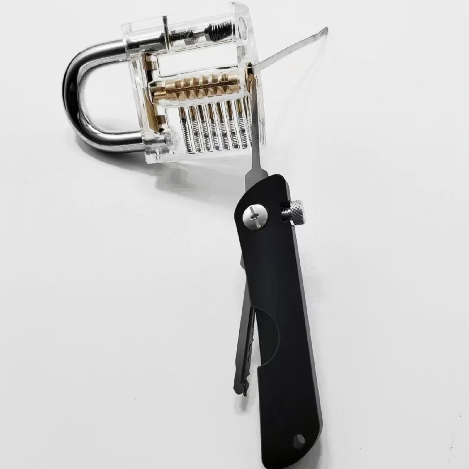 مجموعة أدوات فتح الأقفال 21 في - مراجعة Lock Picking Set وسعره
